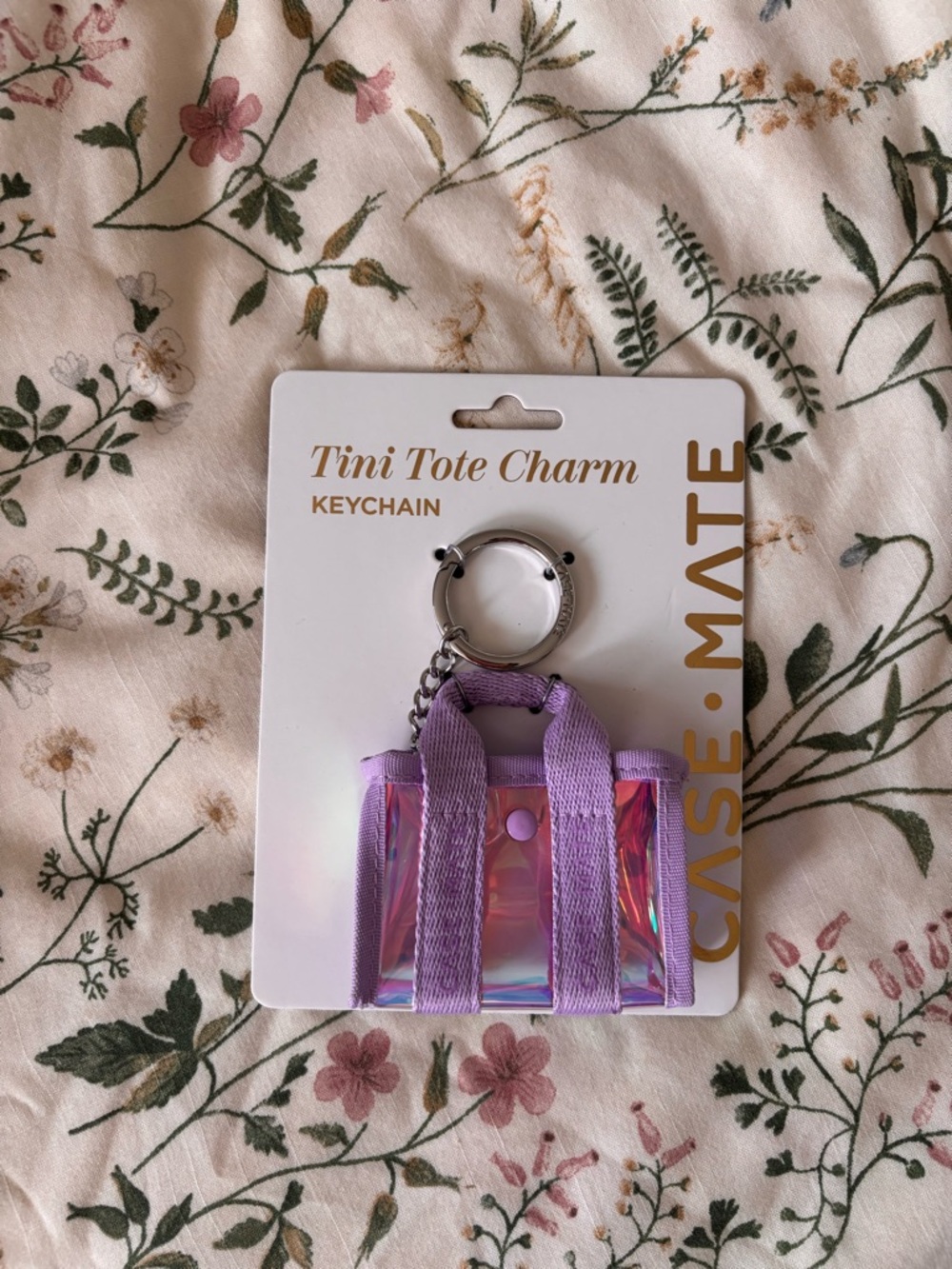 case-mate Lavender Iridescent Tini Tote Charm Keychain